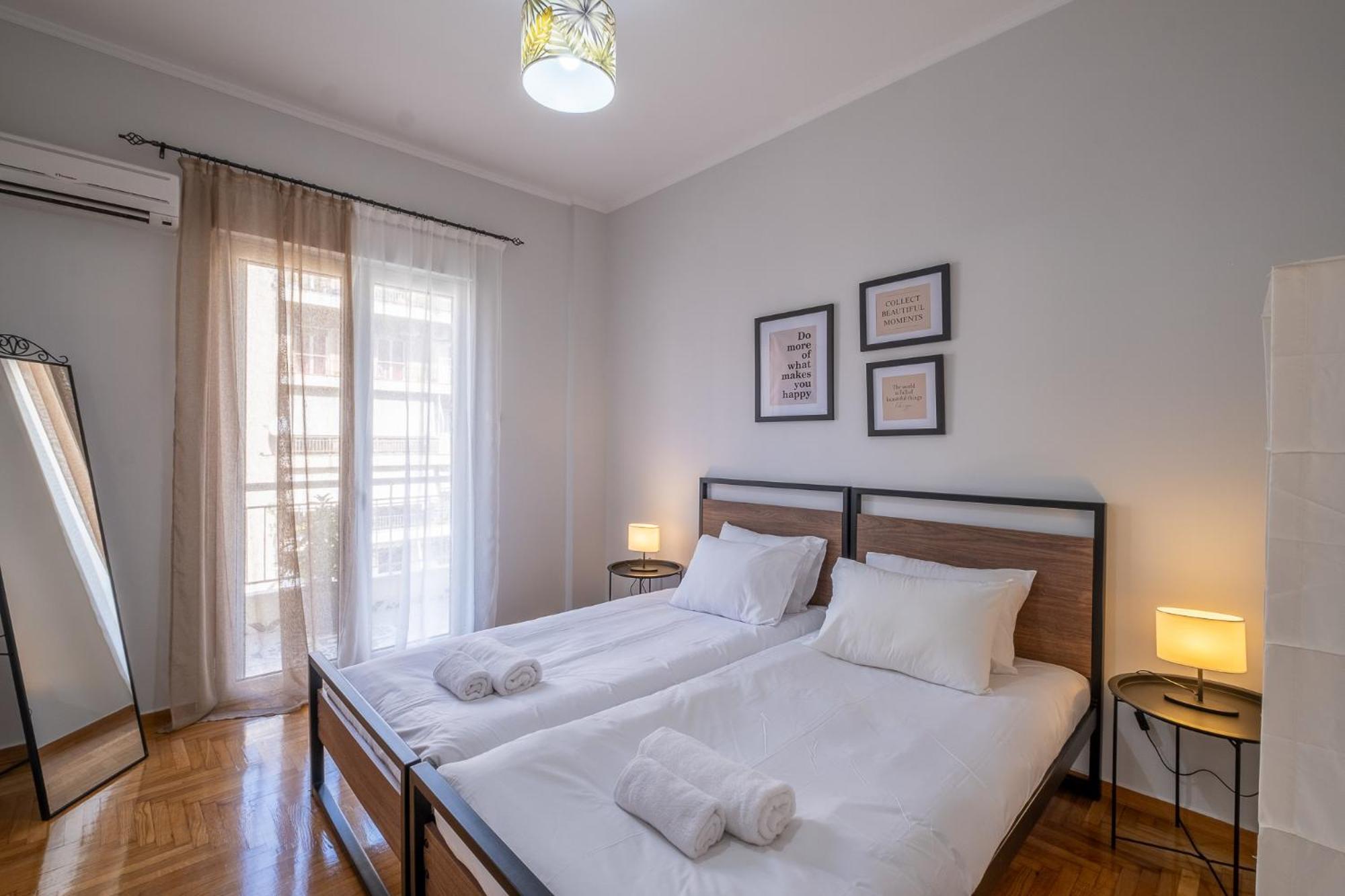 Lovely And Modern 3Bd Apartment Close To Ampelokipoi Metro Athens Exterior photo